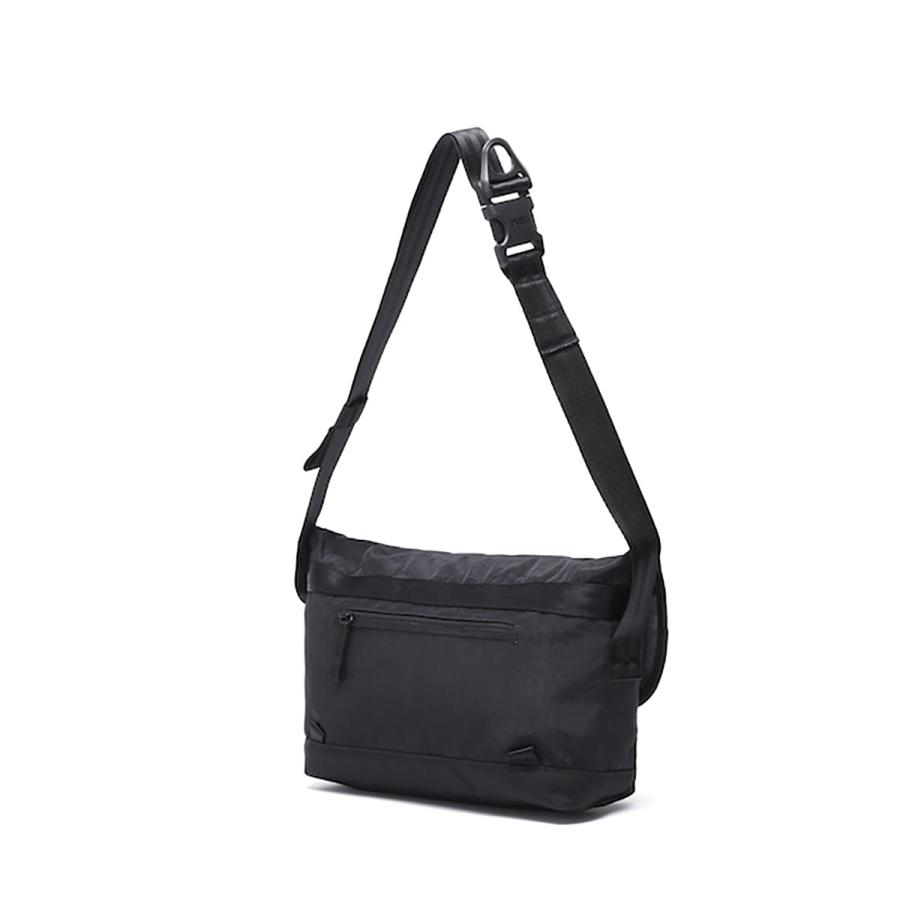 CHROME（クローム） COURIER FLAP MSNGR 6L - BLACK CRINKLE JP242BKCK 