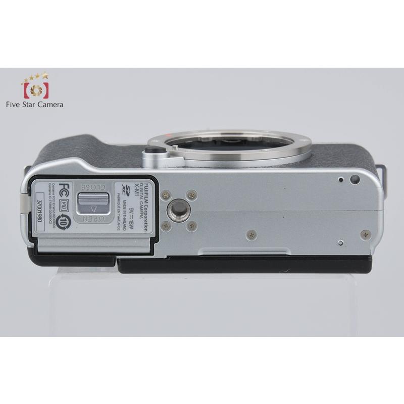 FUJIFILM ミラーレス一眼 ボディ シルバー　FX-X-M1S ジャンク品 FUJIFILM ミラーレス一眼 ボディ シルバー FX-X-M1S ジャンク品 Amazon