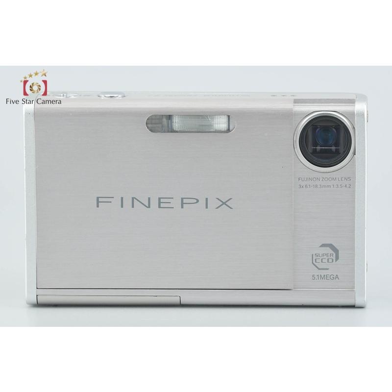 中古品　Fujifilm FinePix デジタルカメラ シルバー FUJIFILM（フジフイルム） 【中古】FUJIFILM 富士フイルム FinePix Z2