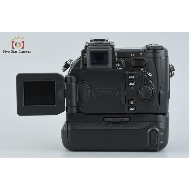 ニコン（Nikon） 【中古】Nikon COOLPIX 5700 + MB-E5700 バッテリー