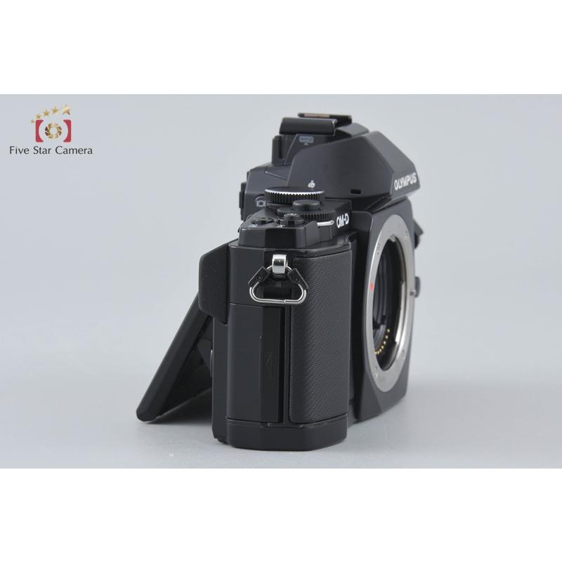 【中古】OLYMPUS オリンパス OM-D E-M5 ブラック ミラーレス一眼カメラ オリンパス（OLYMPUS） 【中古】OLYMPUS OM-D E-M5 ブラック ミラー