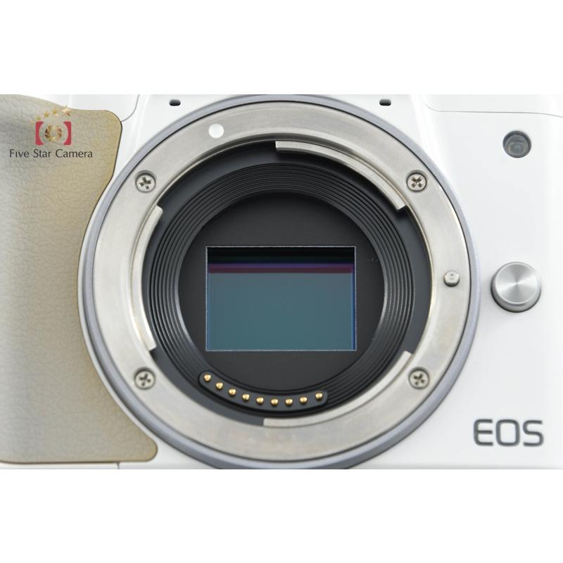 中古】Canon キヤノン EOS Kiss M ダブルズームレンズキット ホワイト