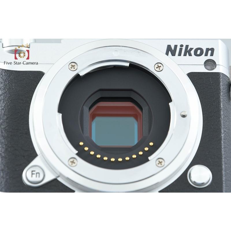 ニコン（Nikon） 【中古】Nikon 1 J5 シルバー 標準パワーズームキット
