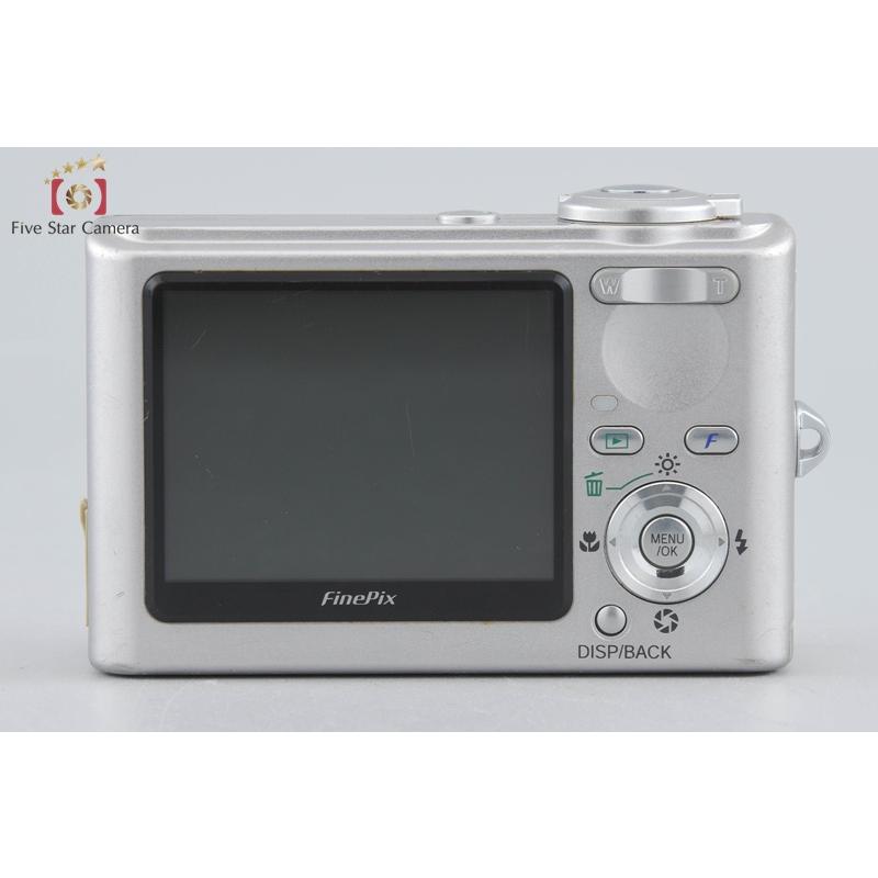 FUJIFILM 富士フイルム FinePixF11　中古品 FUJIFILM（フジフイルム） 【中古】FUJIFILM 富士フイルム FINEPIX F11