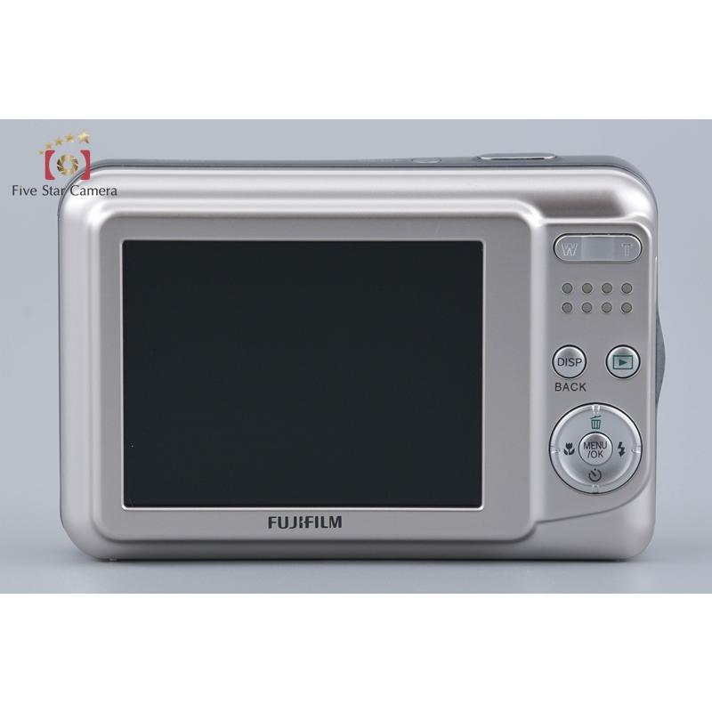 【中古】FUJIFILM 富士フイルム A100 シルバー コンパクトデジタルカメラ 元箱付き FUJIFILM（フジフイルム） 【中古】FUJIFILM 富士フイルム A100