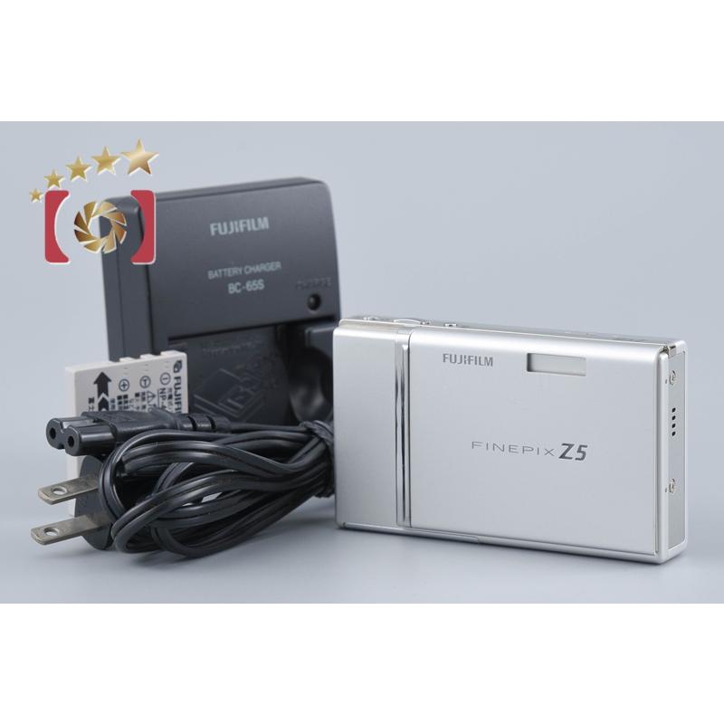 【中古】FUJIFILM 富士フイルム FINEPIX Z5fd シルバー コンパクトデジタルカメラ FUJIFILM（フジフイルム） 【中古】FUJIFILM 富士フイルム FINEPIX