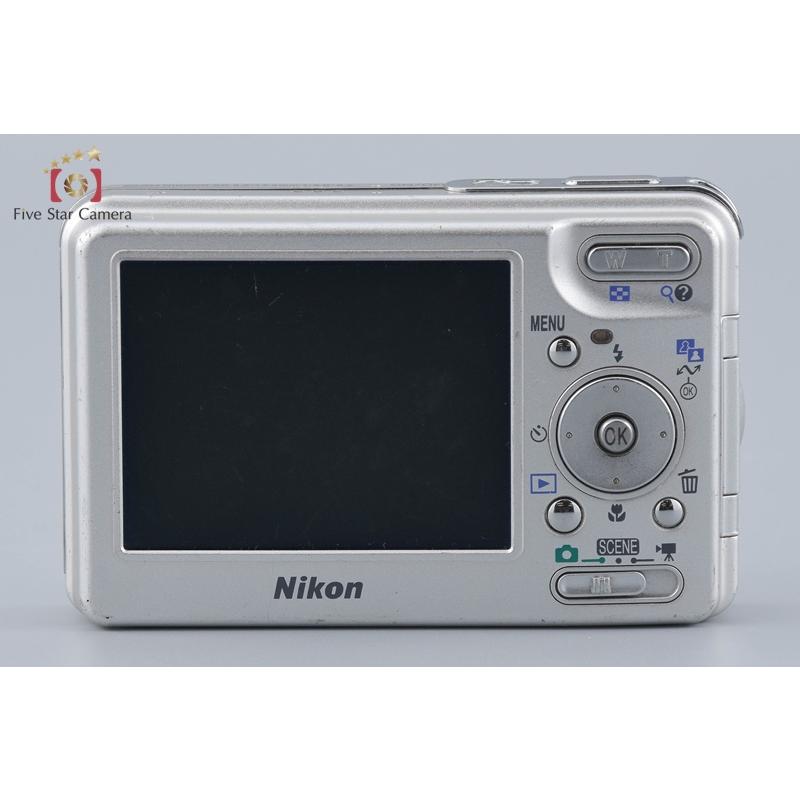 【未使用品】　nikon coolpix s3 デジカメ ニコン（Nikon） 【中古】Nikon COOLPIX S3 フロストシルバー
