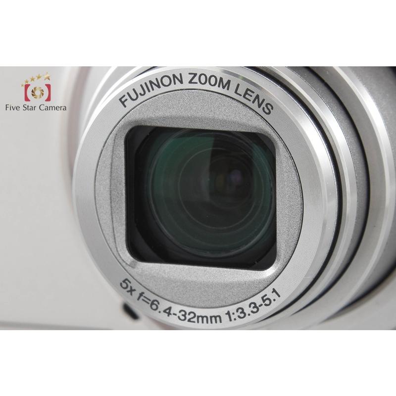 Fujifilm FinePix F200EXR コンパクトデジタルカメラ 美品 FUJIFILM（フジフイルム） 【中古】FUJIFILM 富士フイルム FINEPIX
