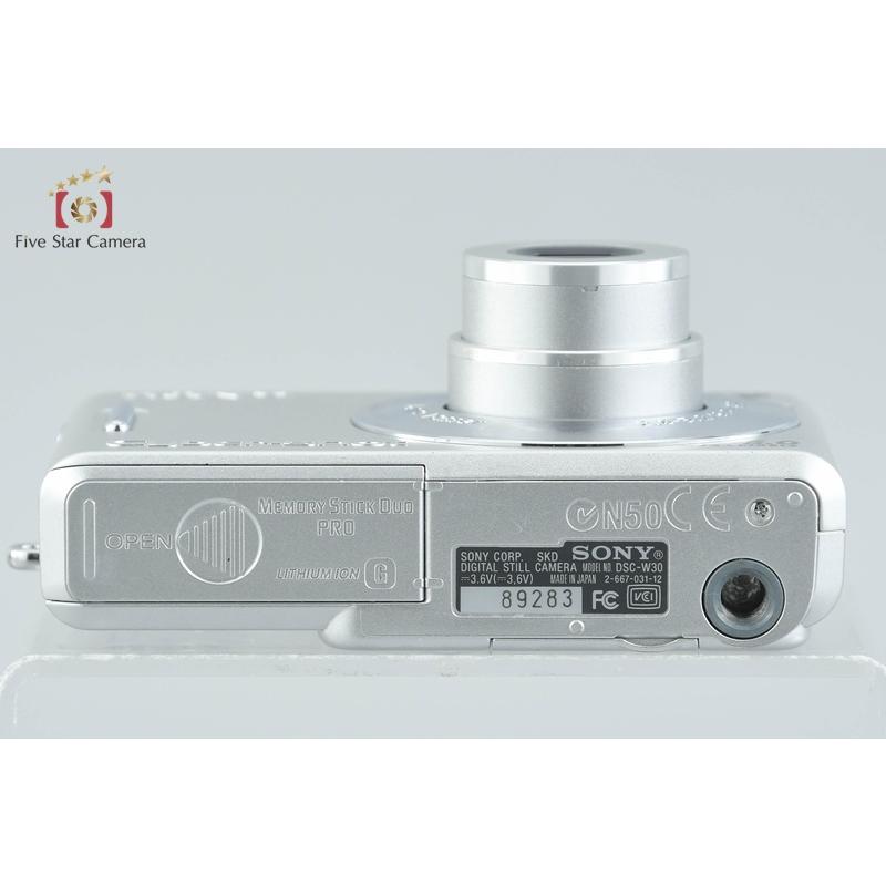 【タイムセール】【中古】ソニー デジカメ サイバーショットDSC-W30 SONY（ソニー） 【中古】SONY Cyber-Shot DSC-W30 シルバー コンパクト