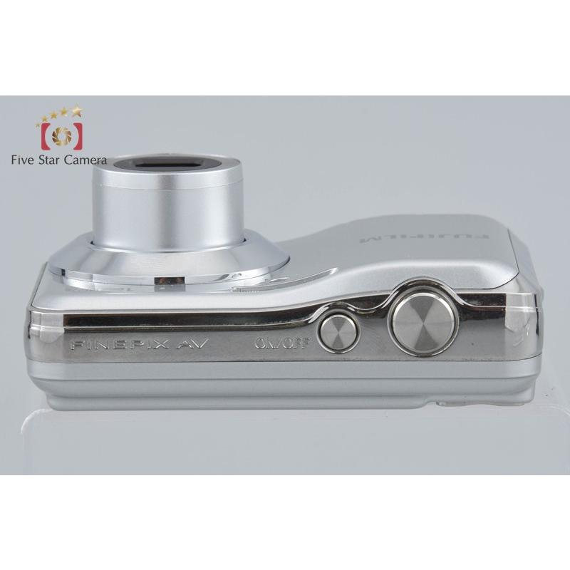 【中古】FUJIFILM 富士フイルム FinePix AV100 シルバー コンパクトデジタルカメラ FUJIFILM（フジフイルム） 【中古】FUJIFILM 富士フイルム FinePix