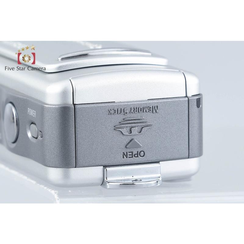 SONY（ソニー） 【中古】SONY Cyber-shot DSC-U20 メタリックシルバー