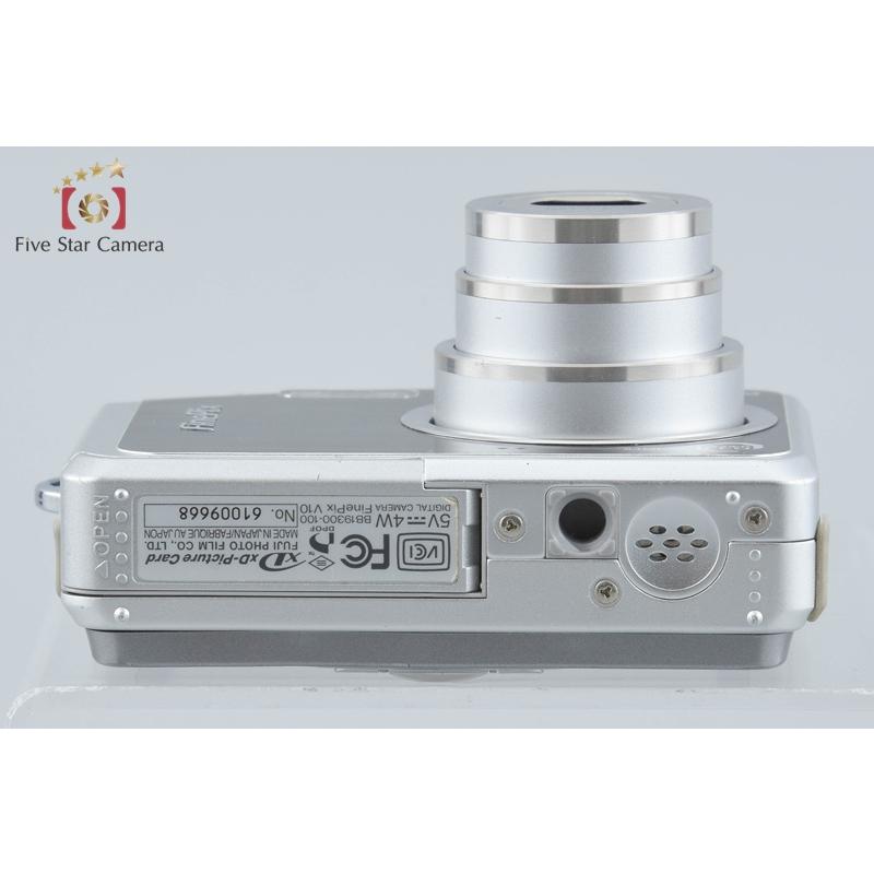 FUJIFILM（フジフイルム） 【中古】FUJIFILM 富士フイルム FinePix V10