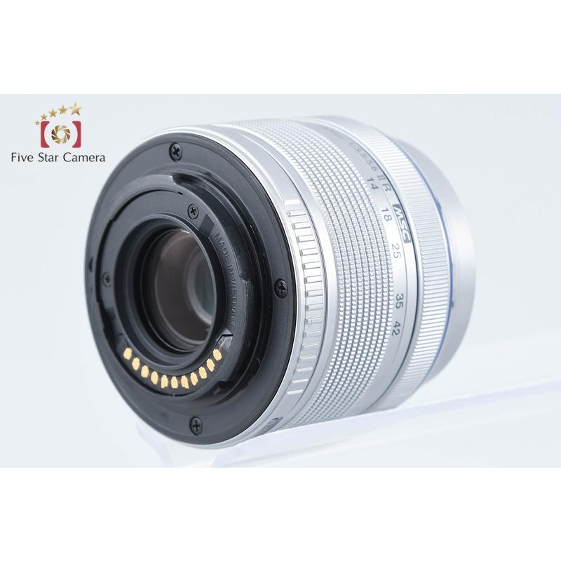 d*9様 オリンパス E-PL6 ホワイト / シャッター回数少なめ 約1400 オリンパス（OLYMPUS） 【中古】OLYMPUS PEN Lite E-PL6 14-42mm EZ