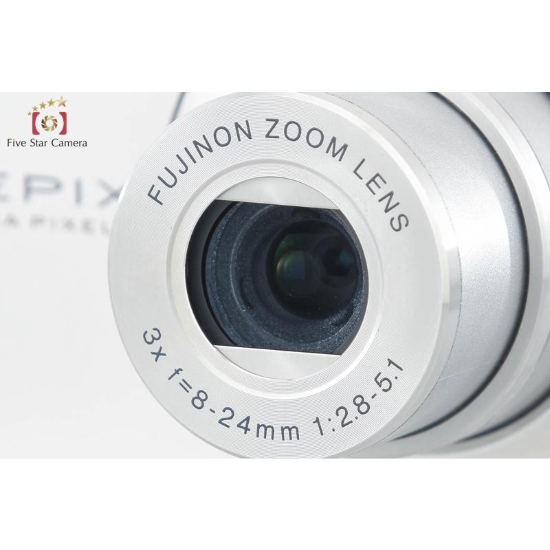 FUJIFILM FinePix F50fd デジタルカメラ 中古 FUJIFILM FinePix F50fd Digital Camera 15764326 B&H Photo Video