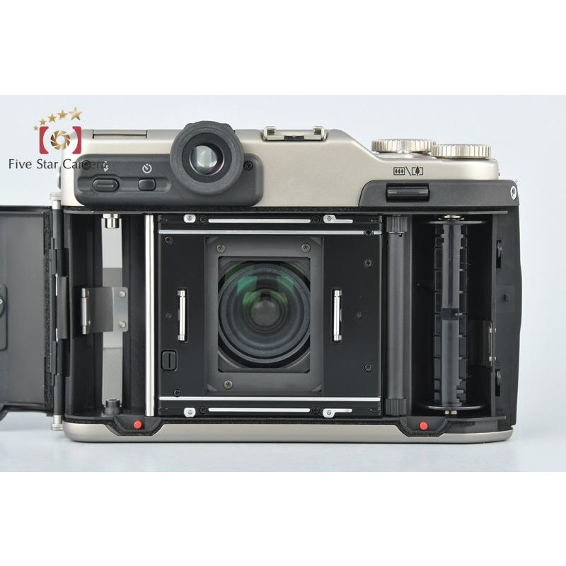 FUJIFILM 【中古】FUJIFILM 富士フイルム GA645Zi Professional FUJIFILM 【中古】FUJIFILM 富士フイルム GA645Zi Professional