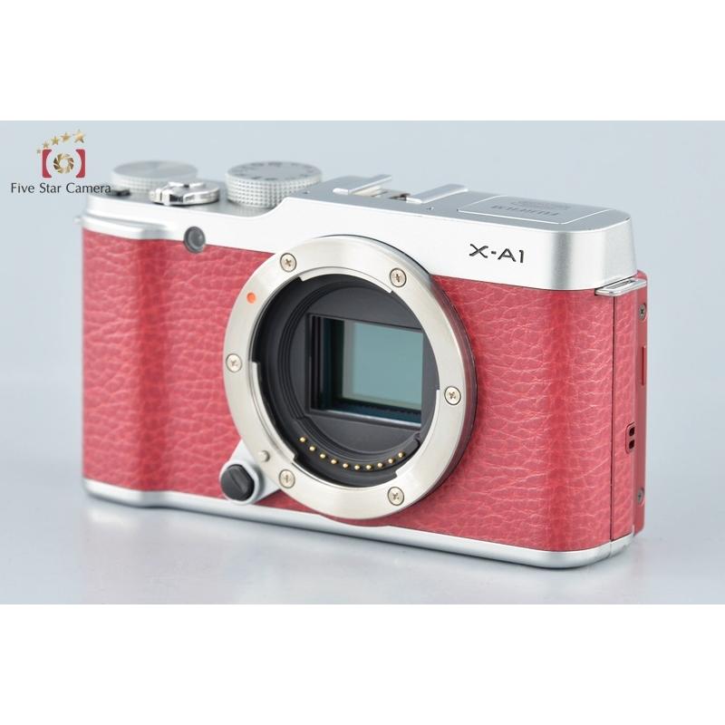 富士フィルム X-A1 レッド/シルバー 富士フイルム FUJIFILM X-A1 ボディ [レッド] 価格比較 - 価格.com