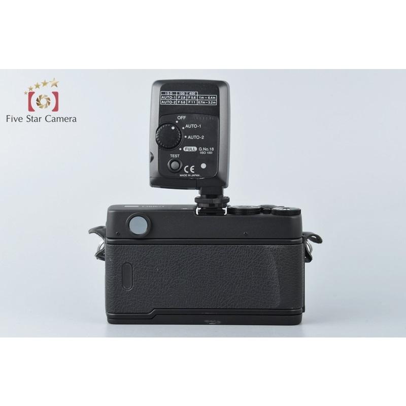 【完動品】Konica HEXAR Silver ストロボ HX-18W セット 中古】Konica コニカ HEXAR RF + HX-18W エレクトロニックフラッシュ