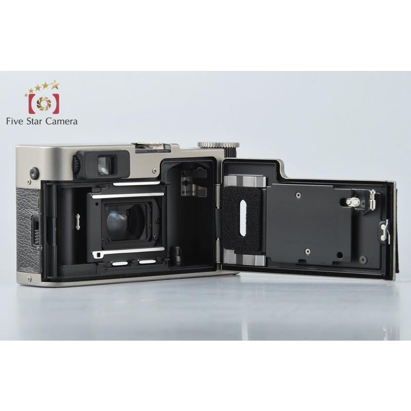 ライカ 【中古】Leica CM ZOOM コンパクトフィルムカメラ : 中古 ライカ 【中古】Leica CM ZOOM コンパクトフィルムカメラ : 中古