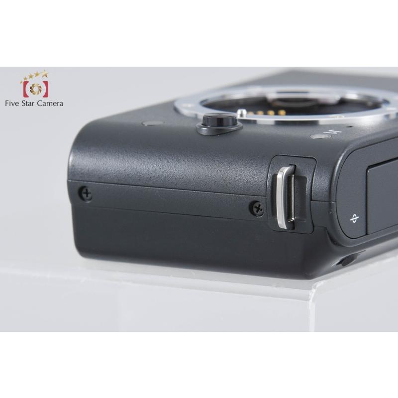 Nikon 1 J1 ミラーレスカメラ ブラック　中古　動作品 Nikon 1 J ニコン ミラーレス J1 レンズキット ブラック 中古