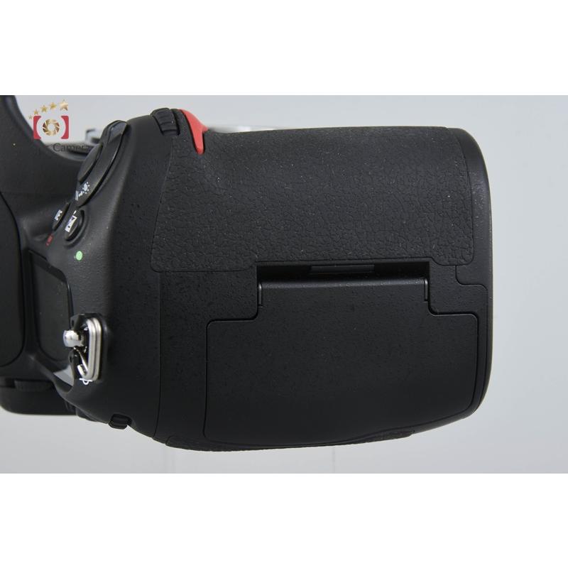 Nikon ニコン D300 シャッター回数2985回　元箱付き Nikon ニコン D300 シャッター回数2985回 元箱付き デジタルカメラ