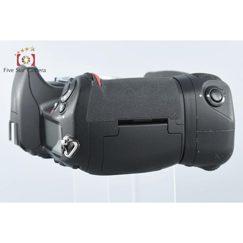 ニコン 【中古】Nikon D300 + MB-D10 パワーバッテリーグリップ ニコン 【中古】Nikon D300 + MB-D10 パワーバッテリーグリップ