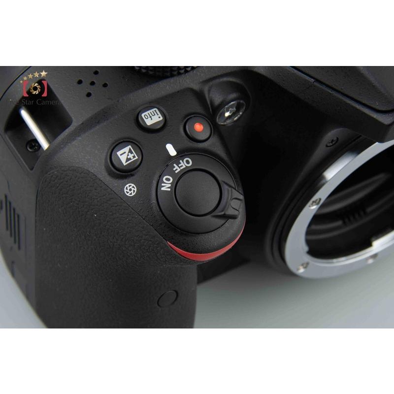 ニコン 【中古】Nikon D3400 ブラック ダブルズームキット ニコン 【中古】Nikon D3400 ブラック ダブルズームキット
