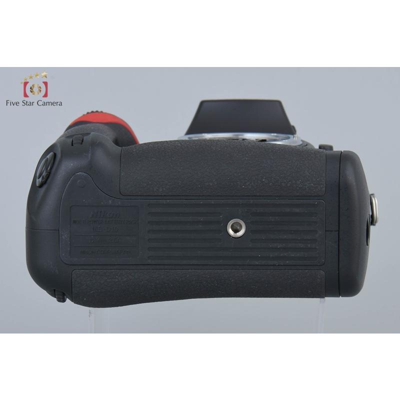 ニコン（Nikon） 【中古】Nikon D700 + MB-D10 マルチパワーバッテリー