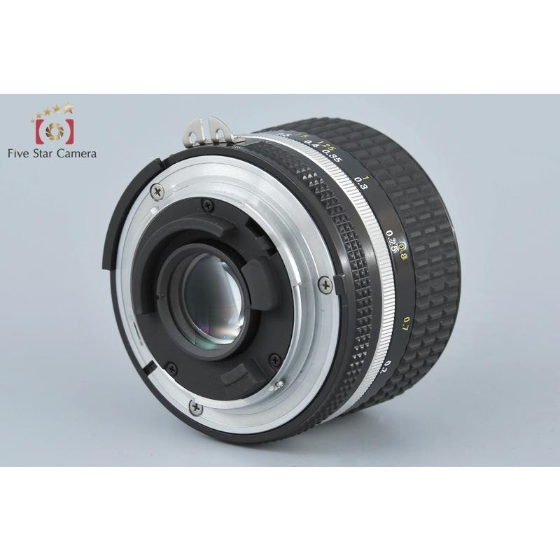 ニコン（Nikon） 【中古】Nikon F3/T チタンカラー + Ai-S NIKKOR 28mm