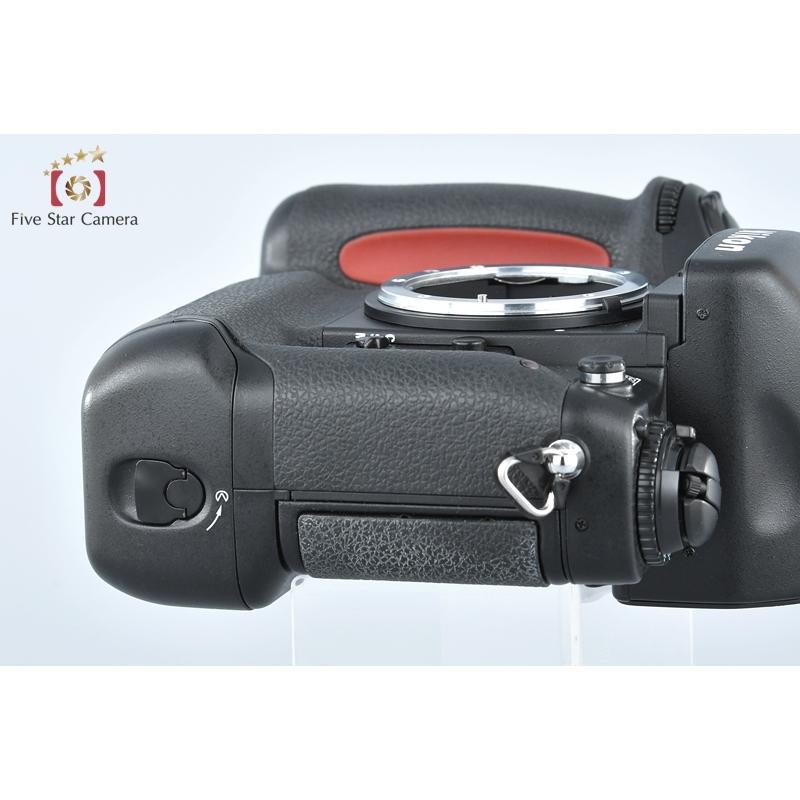 ニコン（Nikon） 【中古】Nikon F5 フィルム一眼レフカメラ : 中古