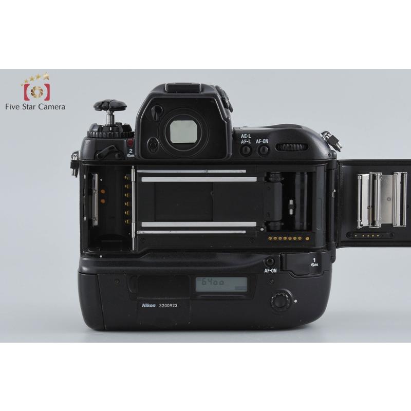 Nikon F5 一眼レフフィルムカメラ　元箱付 美品 ニコン最高峰フィルムカメラ】Nikon F5 ボディ 元箱付 ニコン（52105