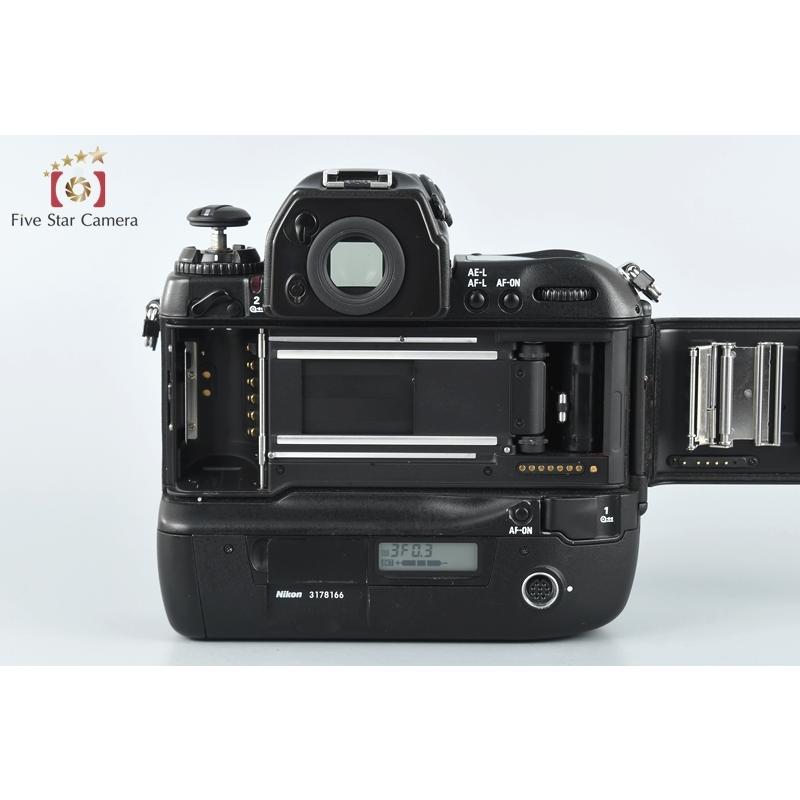 ニコン（Nikon） 【中古】Nikon F5 + AF NIKKOR 28-200mm f/3.5-5.6 D