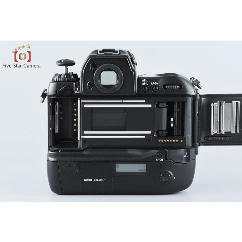 ニコン（Nikon） 【中古】Nikon F5 + データバック MF-28 元箱付