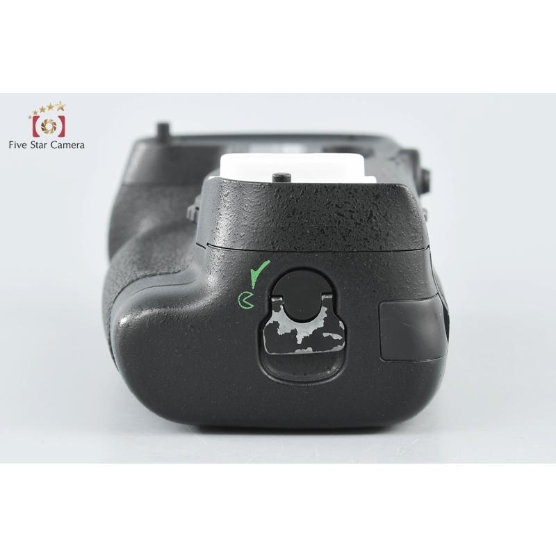 ニコン（Nikon） 【中古】Nikon マルチパワーバッテリーパック MB-D17