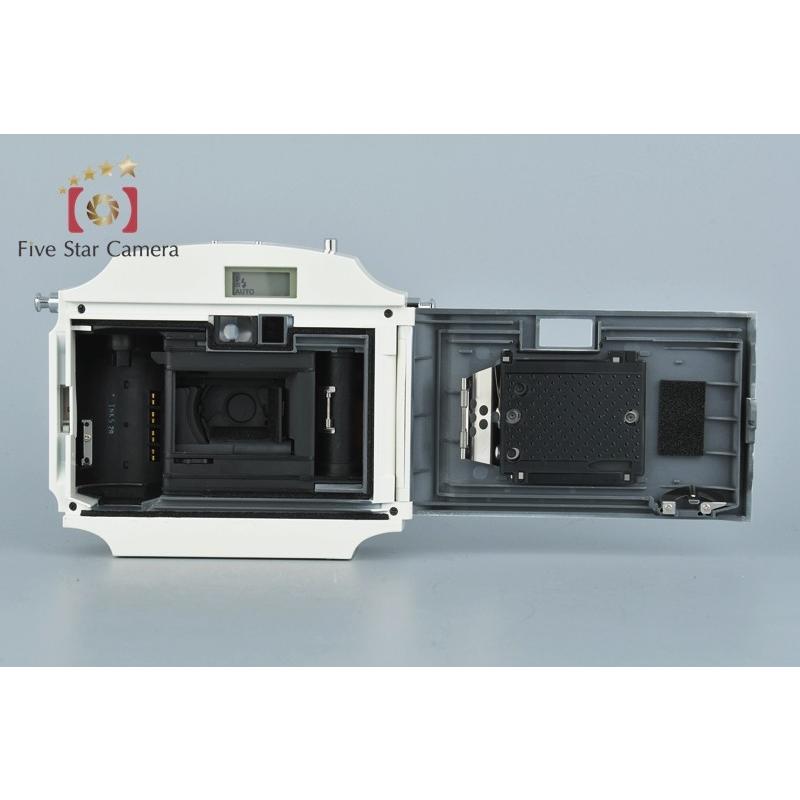 オリンパス 【中古】OLYMPUS Ecru コンパクトフィルムカメラ オリンパス 【中古】OLYMPUS Ecru コンパクトフィルムカメラ