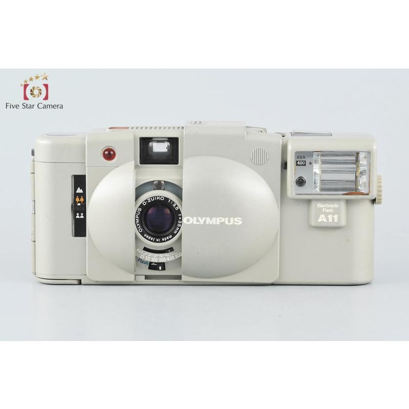 オリンパス 【中古】OLYMPUS XA2 ホワイト コンパクトフィルム オリンパス 【中古】OLYMPUS XA2 ホワイト コンパクトフィルム