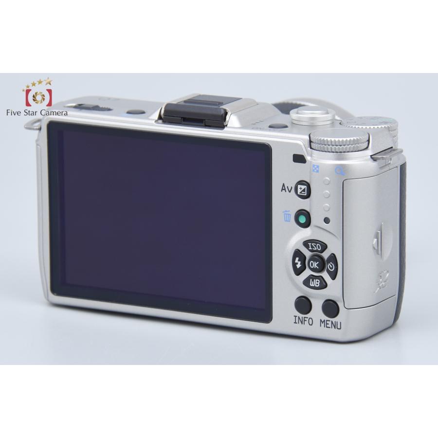 ペンタックス 【中古】PENTAX Q7 ズームレンズキット シルバー ペンタックス 【中古】PENTAX Q7 ズームレンズキット シルバー