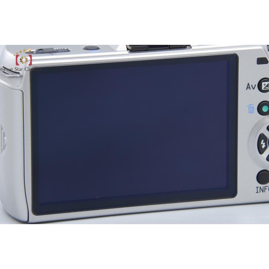 ペンタックス 【中古】PENTAX Q7 ズームレンズキット シルバー ペンタックス 【中古】PENTAX Q7 ズームレンズキット シルバー