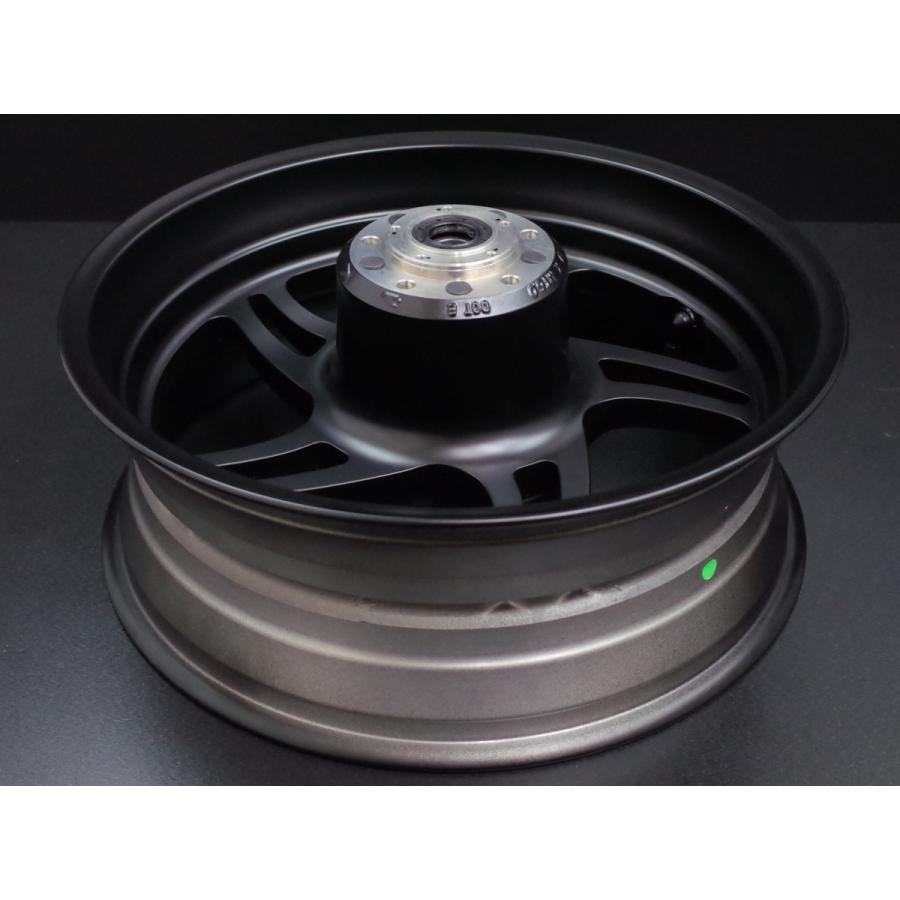 TRIUMPH（トライアンフ） サンダーバードストーム 純正 リア ホイール