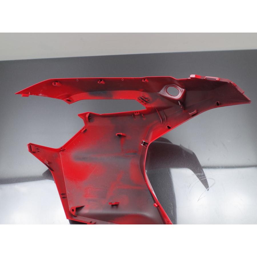 ホンダ（HONDA） ADV150 純正 フロント サイド カウル 右