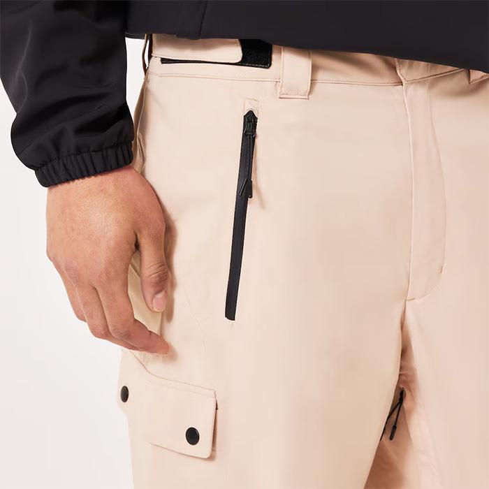 OAKLEY オークリー ウェア TC CHANNEL CARGO PANT FOA406105 24-25(2025)モデル パンツの画像