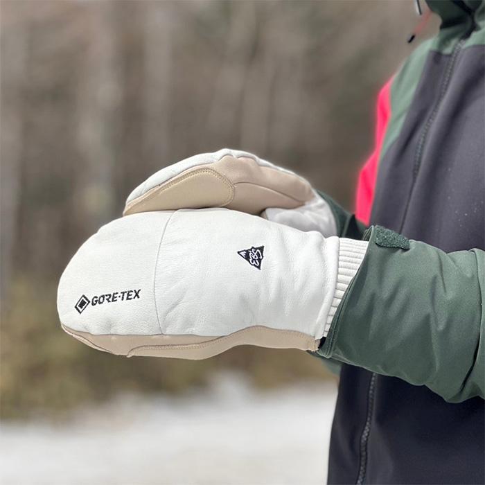 eb's CARVING MITT WHITE GORE-TEX L 新品 eb's【24/25・CARVING MITT