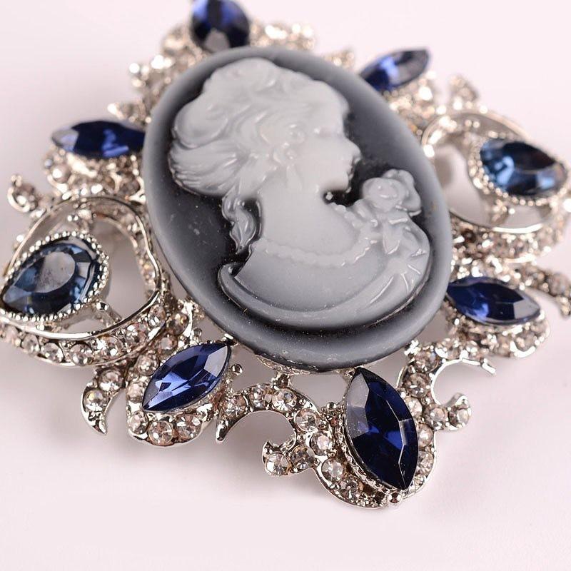 カメオ ブローチ エレガント アンティーク調 ブルー シルバー 母の日