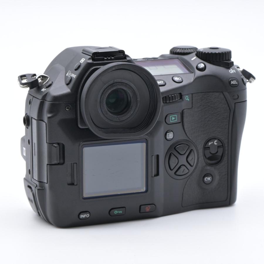 OLYMPUS オリンパス CAMEDIA E-1 ボディ |  | 06