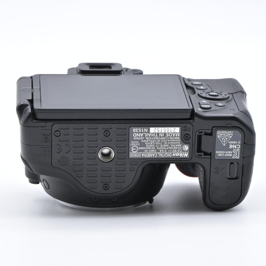 Nikon ニコン D5600 ボディ : フラッグシップカメラ - 通販
