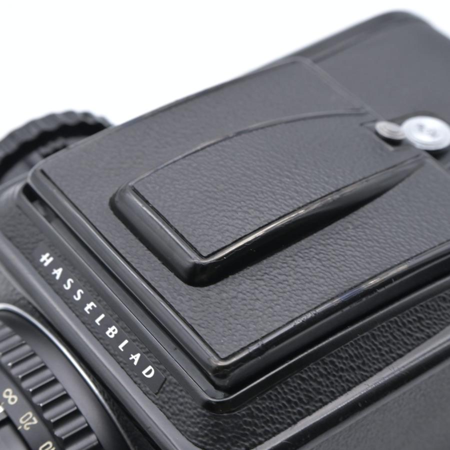 HASSELBLAD ハッセルブラッド 500C/M + Planar T* C 80mm F2.8 オールブラック |  | 19