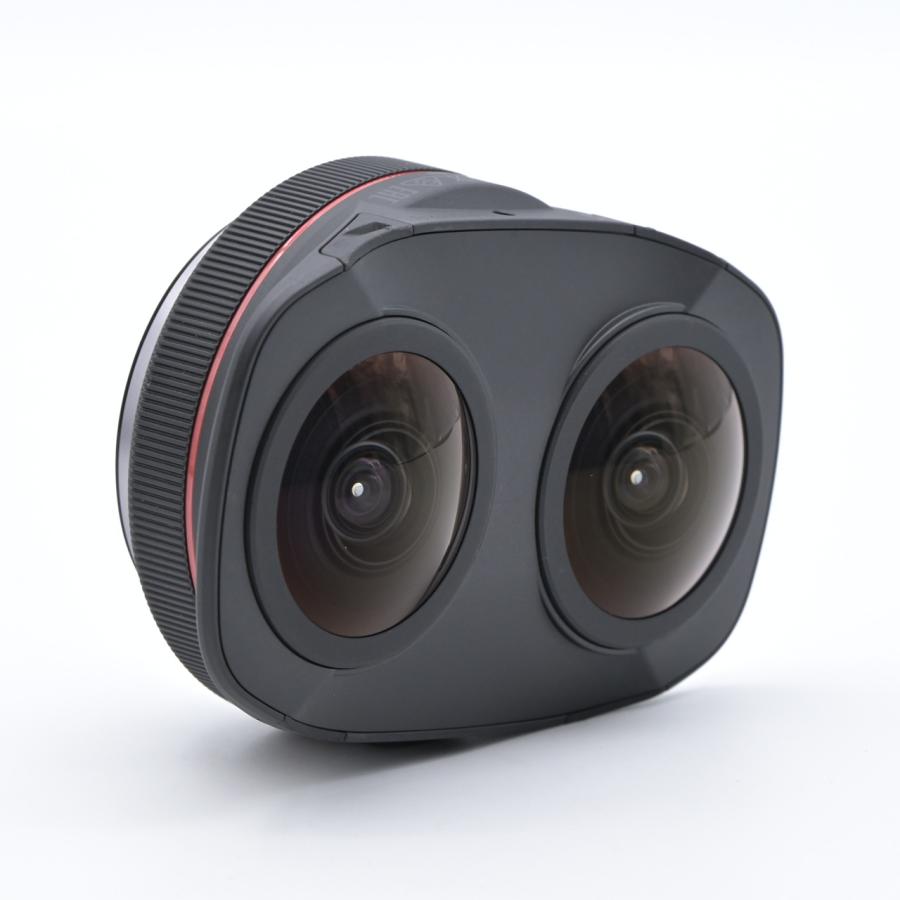 Canon キヤノン RF 5.2mm F2.8 L DUAL FISHEYE デュアル魚眼レンズ |  | 02