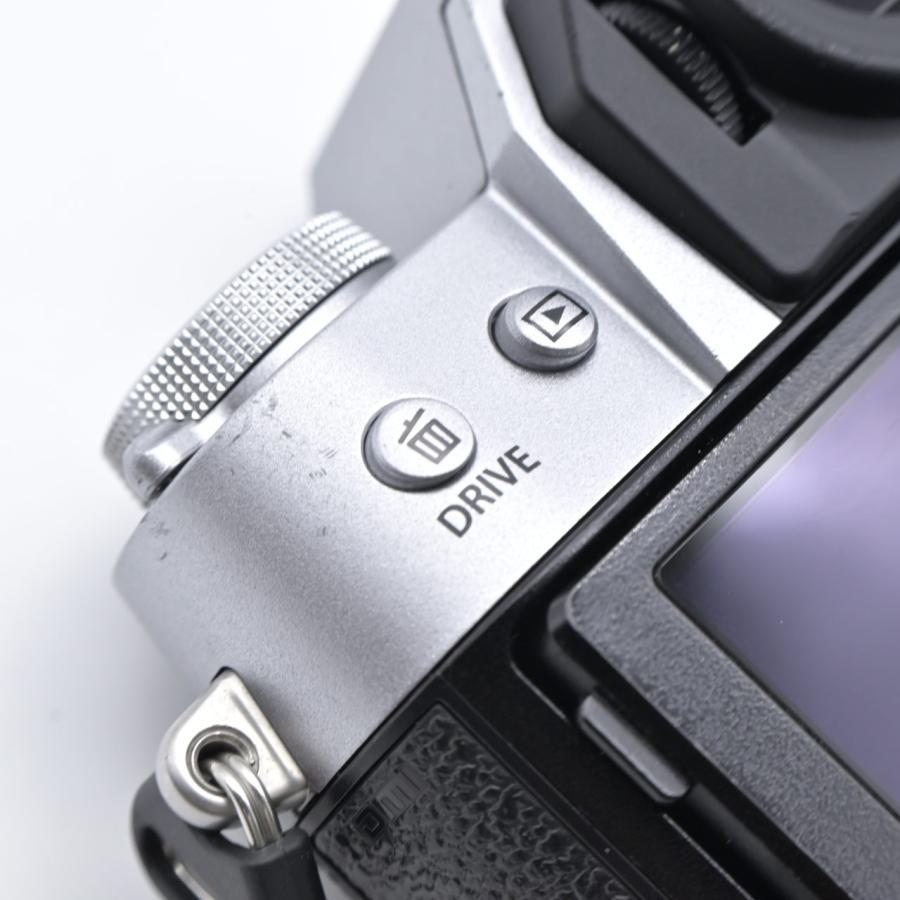 FUJIFILM フジフイルム X-T50 ボディ シルバー : フラッグシップ