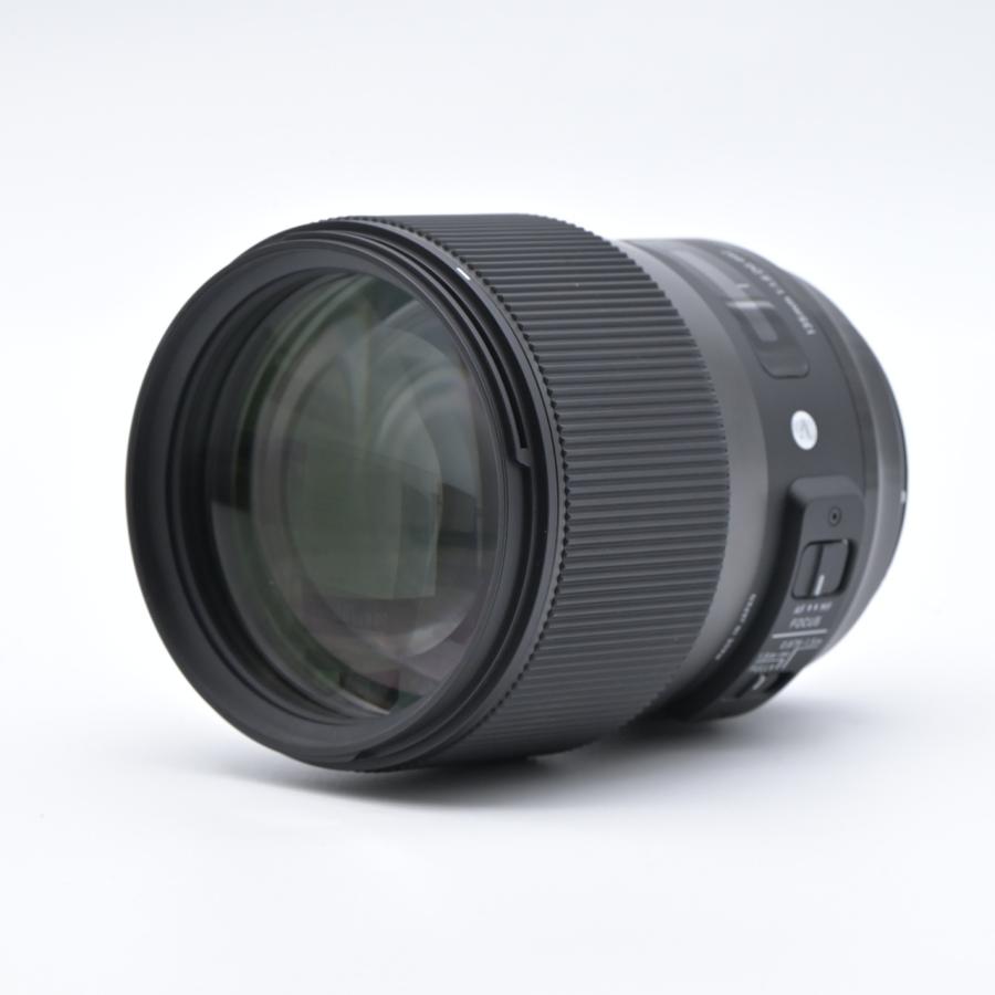 SIGMA シグマ 135mm F1.8 DG HSM Art キヤノンEF用 |  | 01