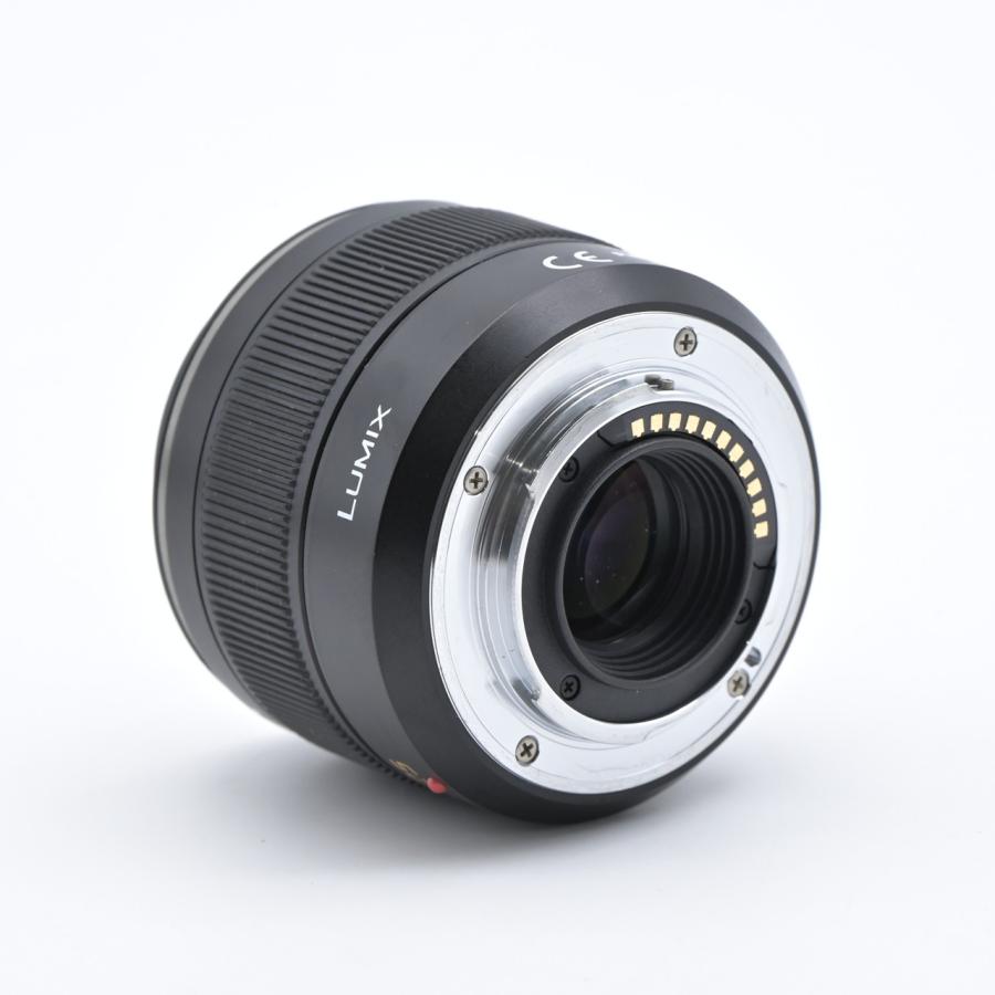 Panasonic パナソニック LEICA DG SUMMILUX 25mm/F1.4 ASPH. H-X025 |  | 04