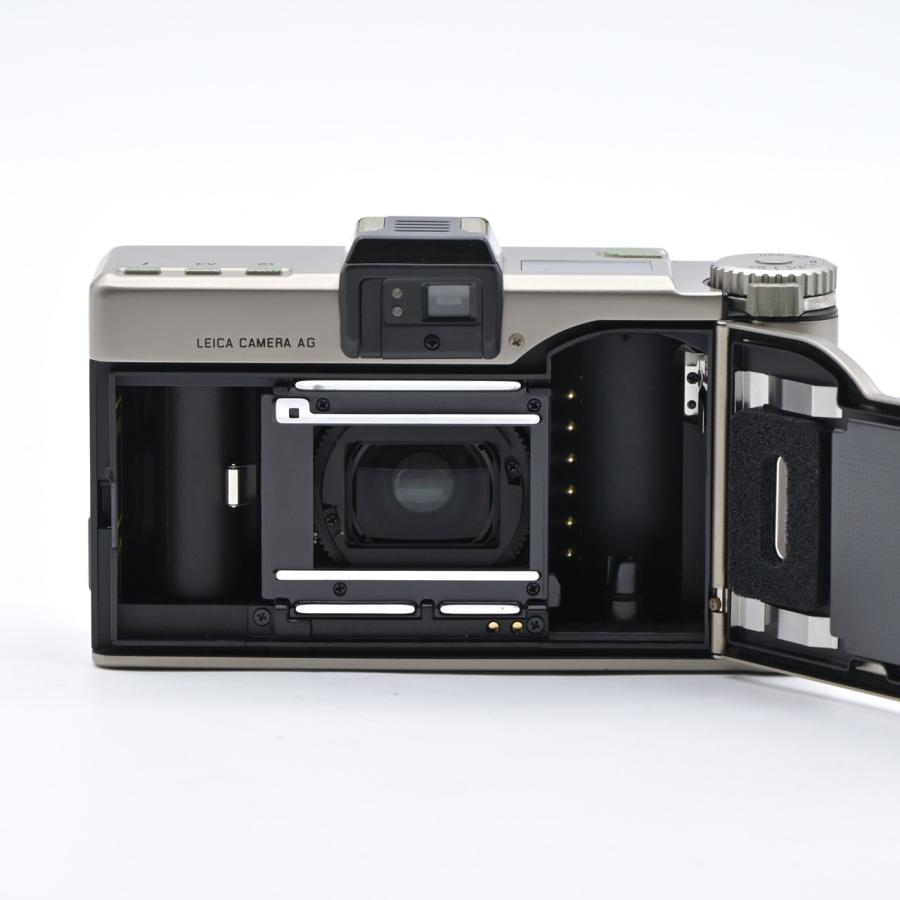 Leica ライカ minilux zoom VARIO-ELMAR 35-70 3.5-6.5 : フラッグ